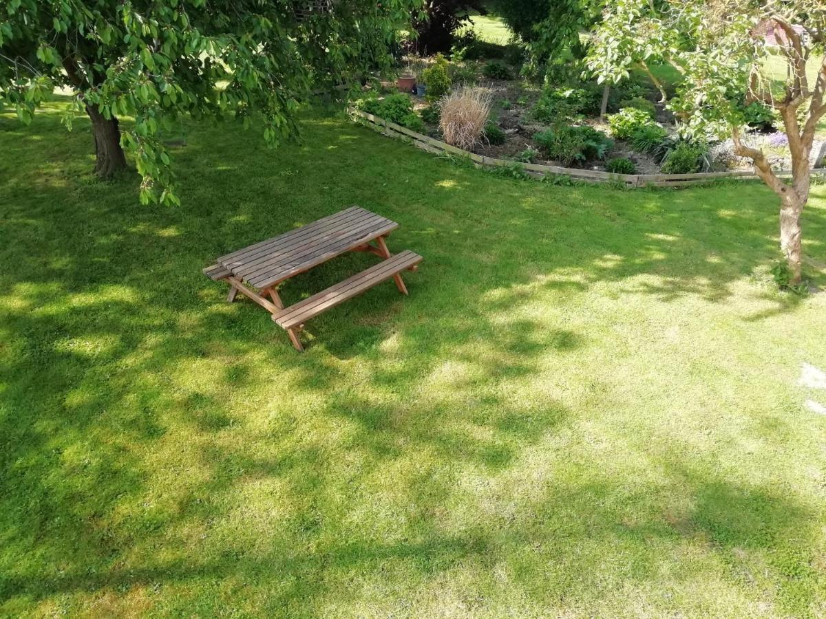 Le Gite Du Chtihameau Avec Piscine Interieure Privative, Selon Date Bassee Kültér fotó
